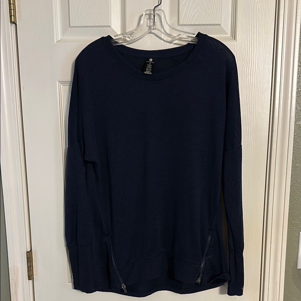 Active Life Navy Blue Crew Neck Sweater Long-Sleeved Knit